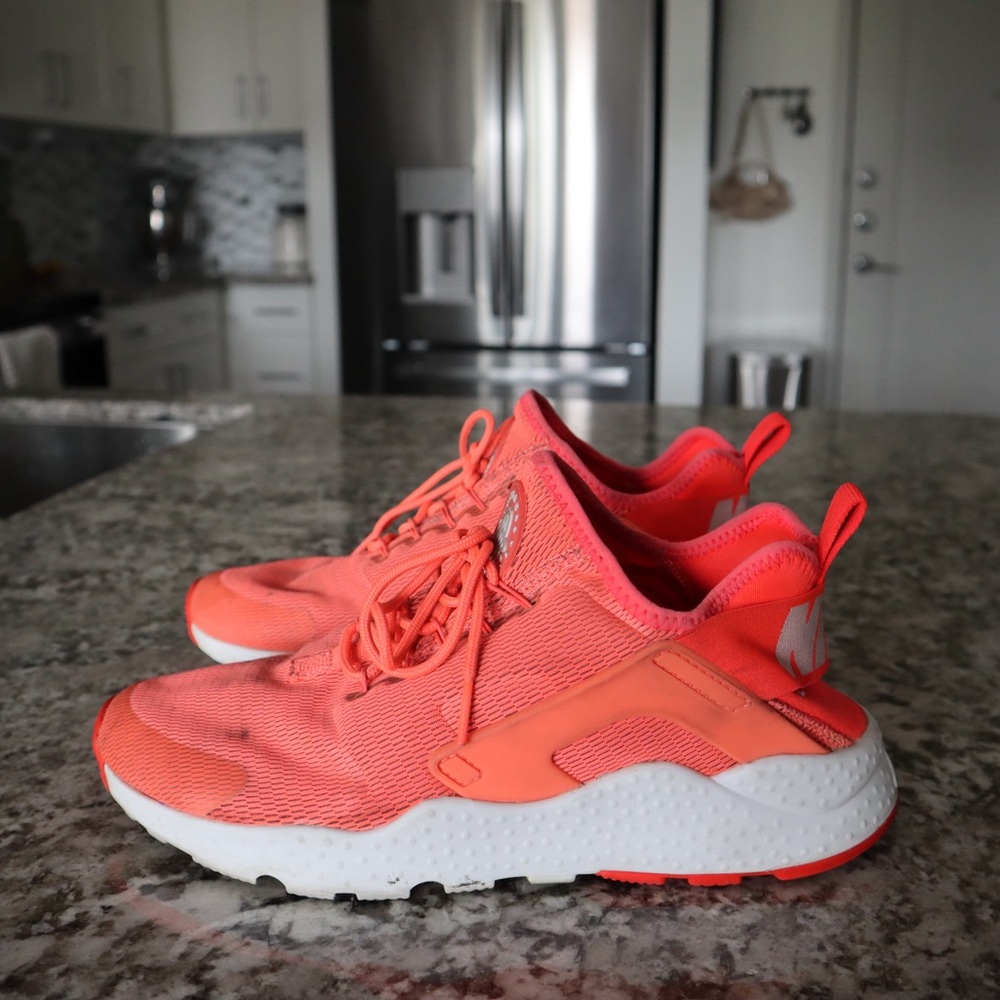 Nike huarache - size 9.5